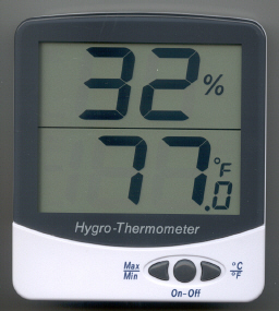 Jumbo Display Humidity 20-90% (DTH03A) Temperature 32-122°F