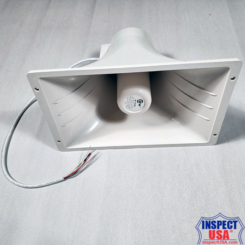 White Indoor/ Outdoor 40 Watt Speaker (H711a)